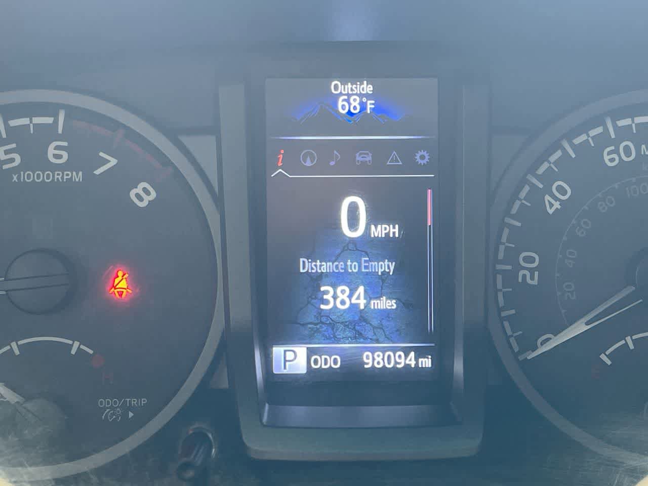 Used 2016 Toyota Tacoma TRD Off-Road AWD/4WD image 15