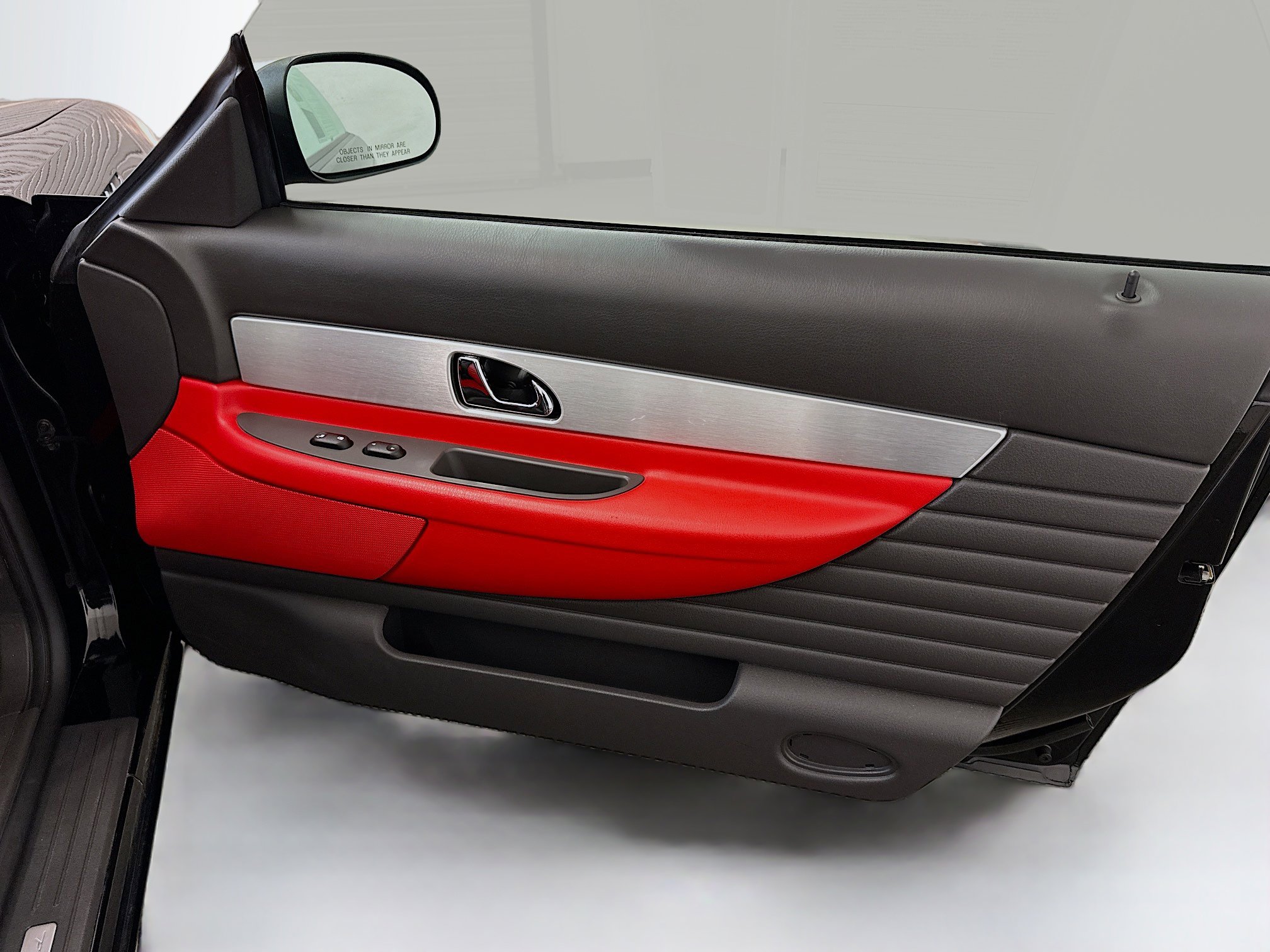 Used 2002 Ford Thunderbird image 27