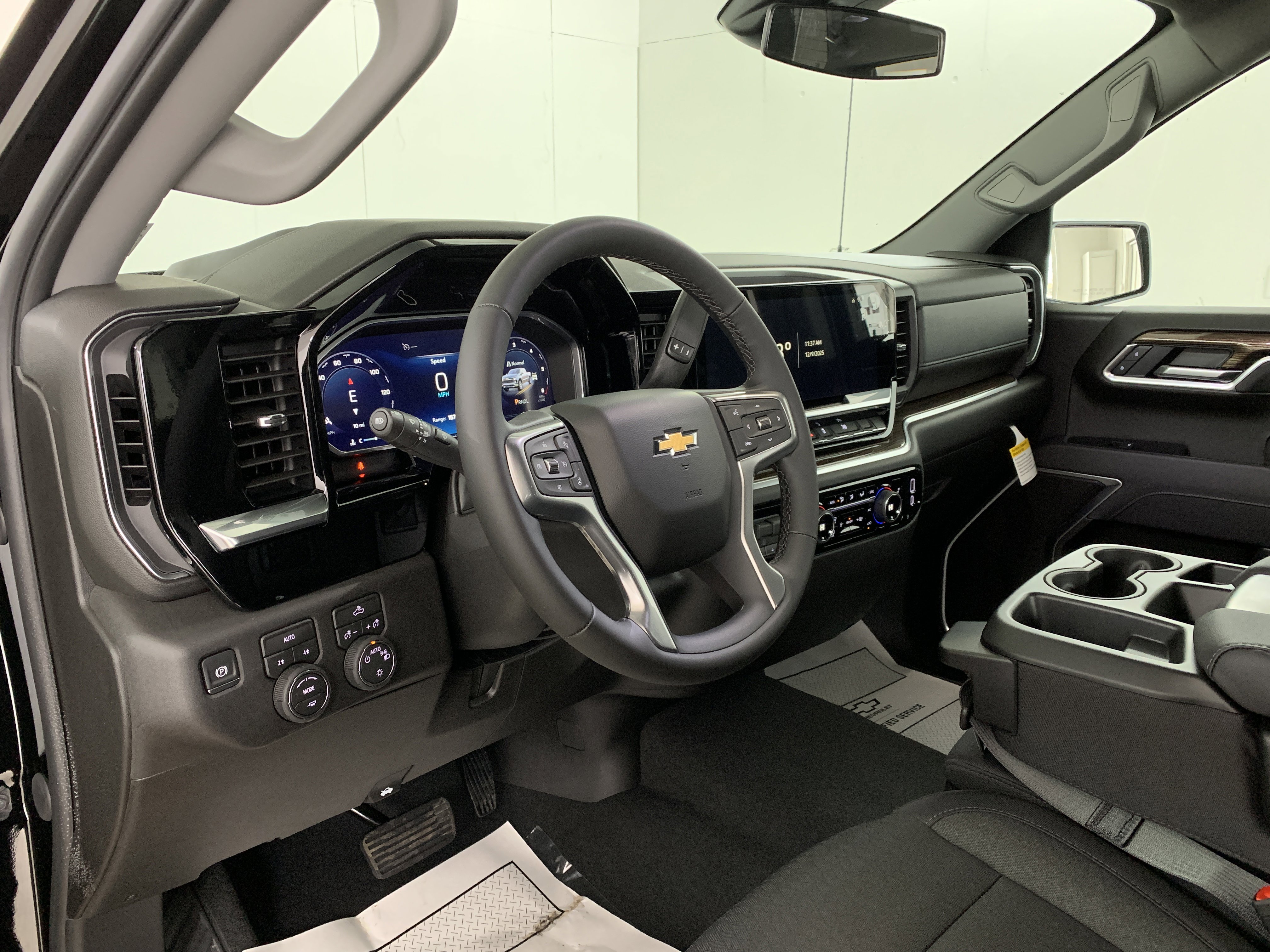 New 2026 Chevrolet Silverado 1500 LT image 14