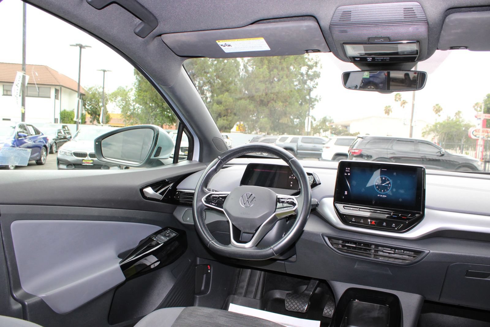 Used 2021 Volkswagen ID.4 Pro RWD image 20