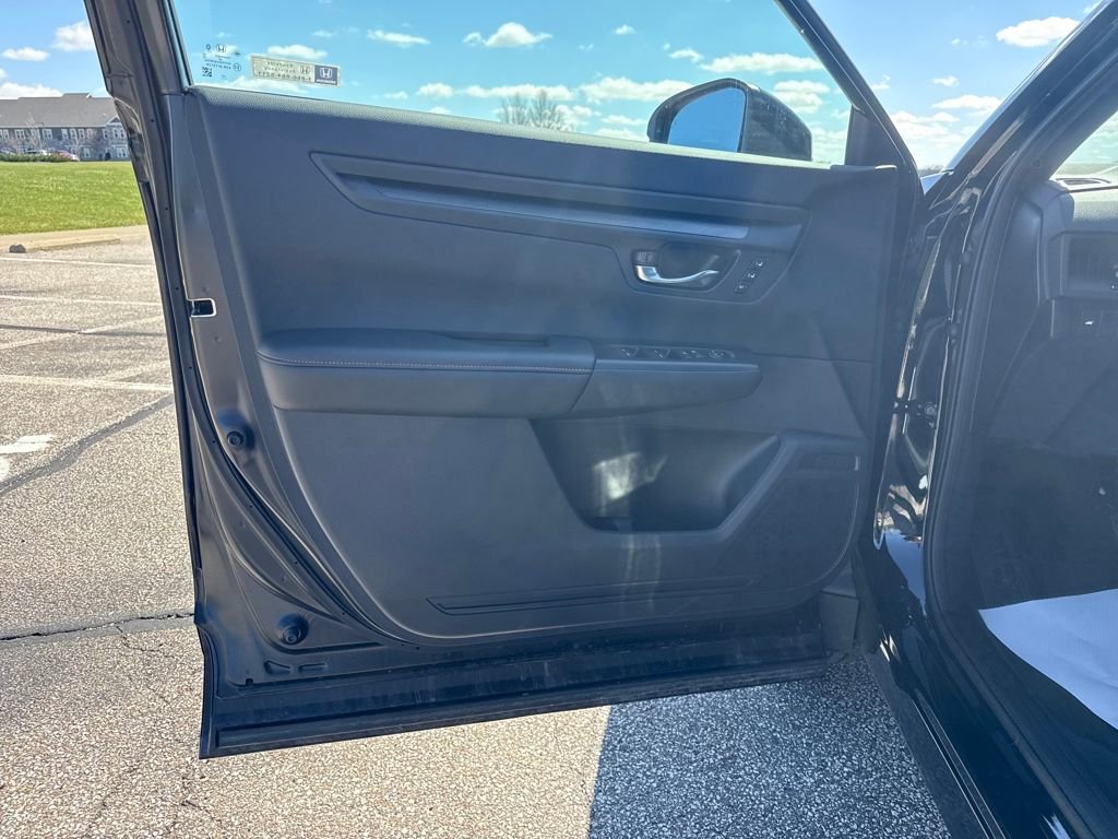 Used 2026 Honda CR-V Sport-L image 10