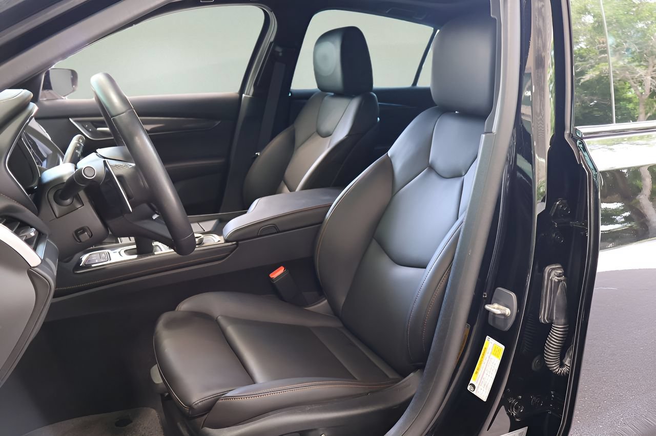 Used 2024 Cadillac CT5 Sport RWD image 11