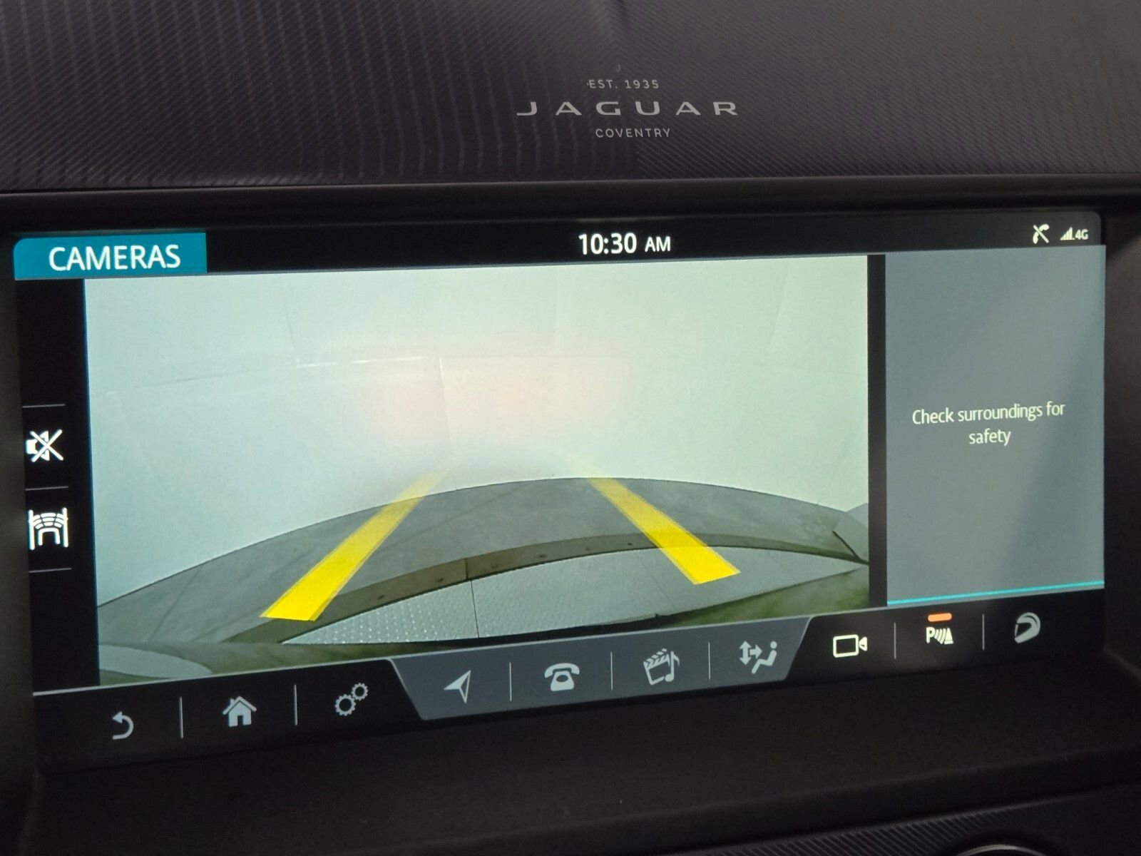 Used 2023 Jaguar F-TYPE R-Dynamic image 24