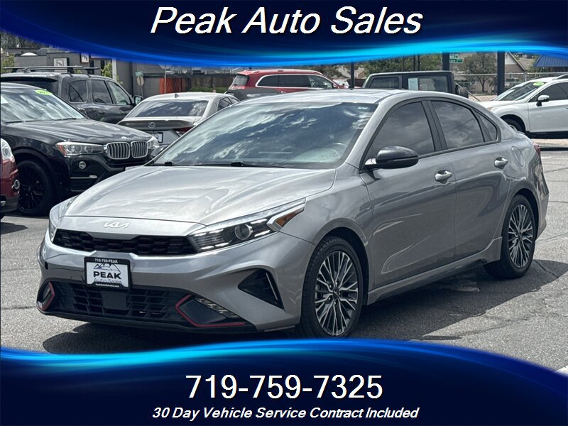 Used 2022 Kia Forte GT-Line w/ GT-Line Premium Package FWD image 3
