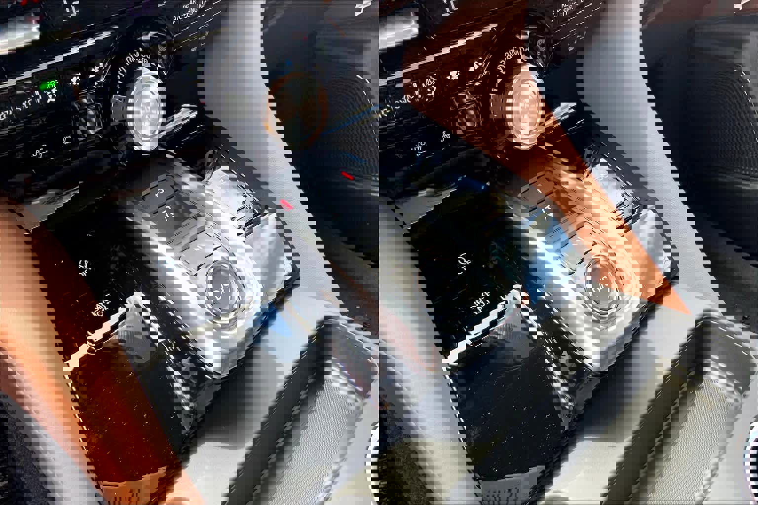 Used 2025 Acura MDX FWD w/ Technology Package image 7