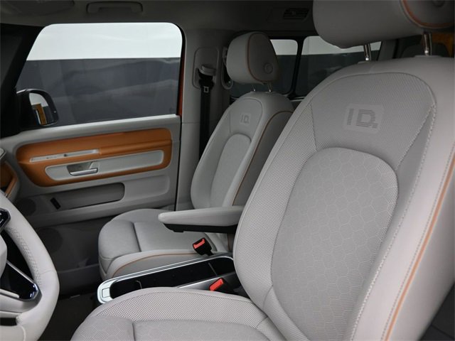 New 2025 Volkswagen ID. Buzz 1st Edition image 31