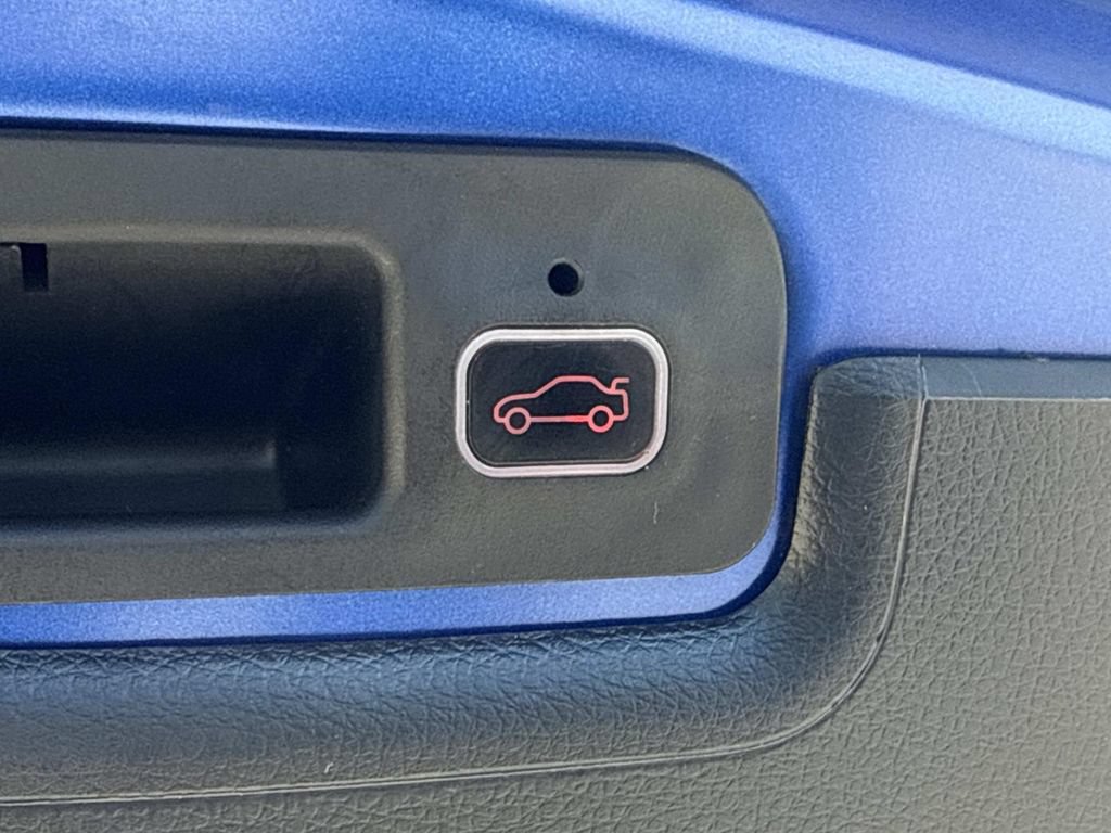 Used 2020 Honda HR-V Touring image 24