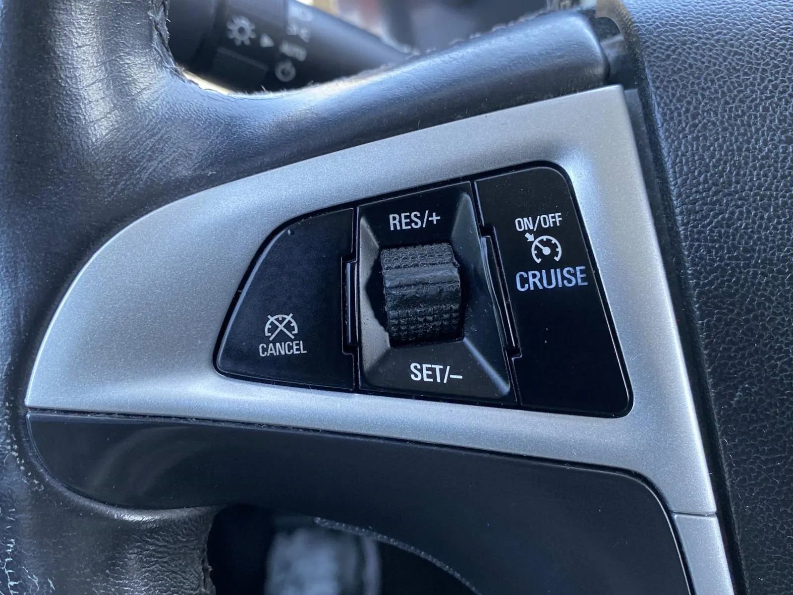 Used 2013 Chevrolet Equinox LT w/ Driver Convenience Package FWD image 19