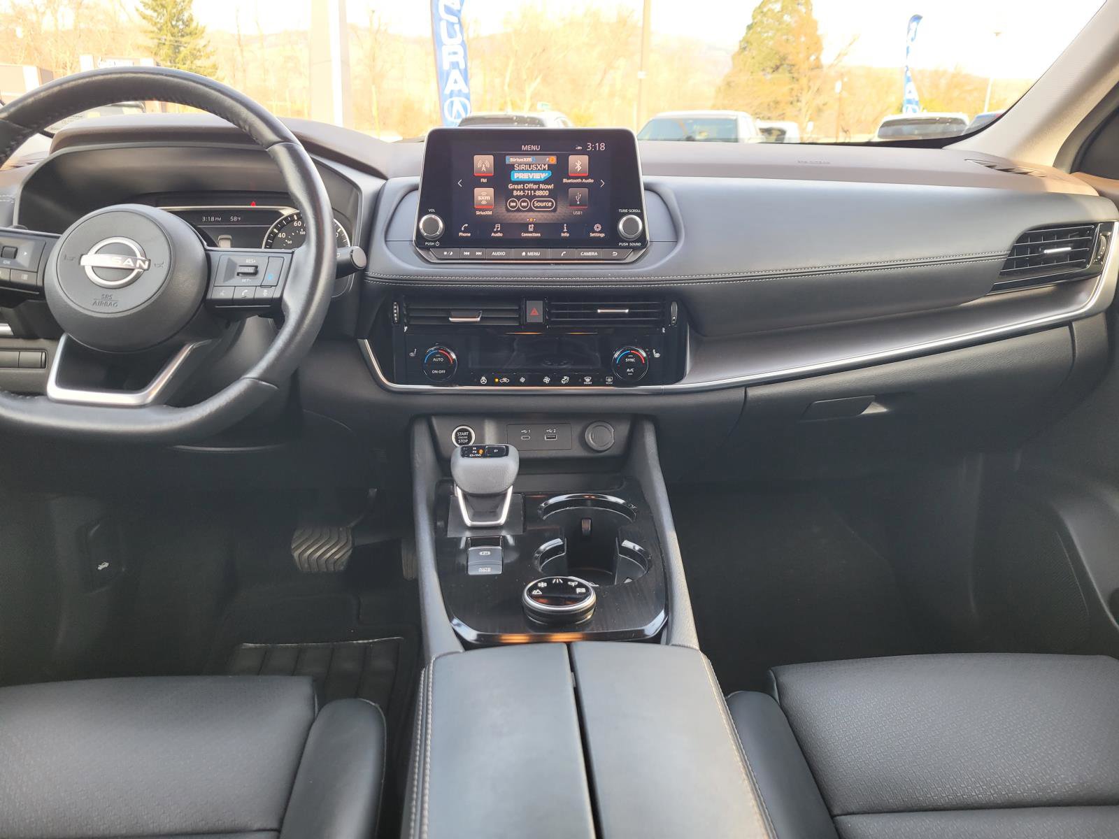 Used 2022 Nissan Rogue SV w/ SV Premium Package image 15