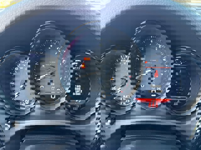 Used 2024 Porsche Macan image 25