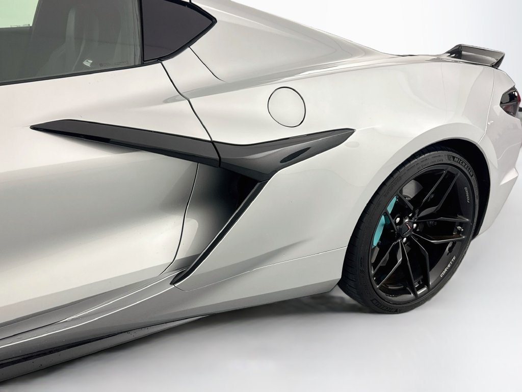 Used 2026 Chevrolet Corvette Z06 RWD image 26