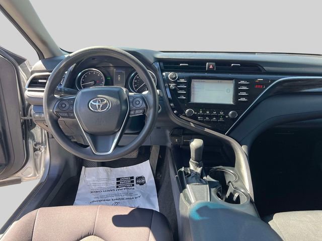 Certified 2018 Toyota Camry LE w/ Convenience Package image 16