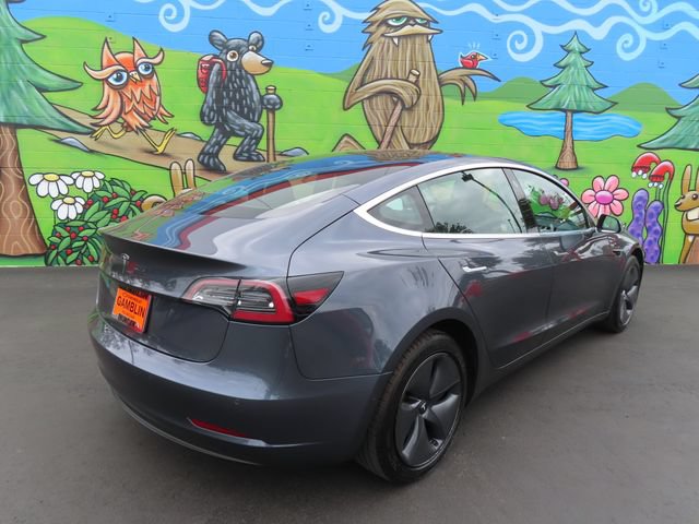 Used 2020 Tesla Model 3 Standard Range Plus RWD image 5