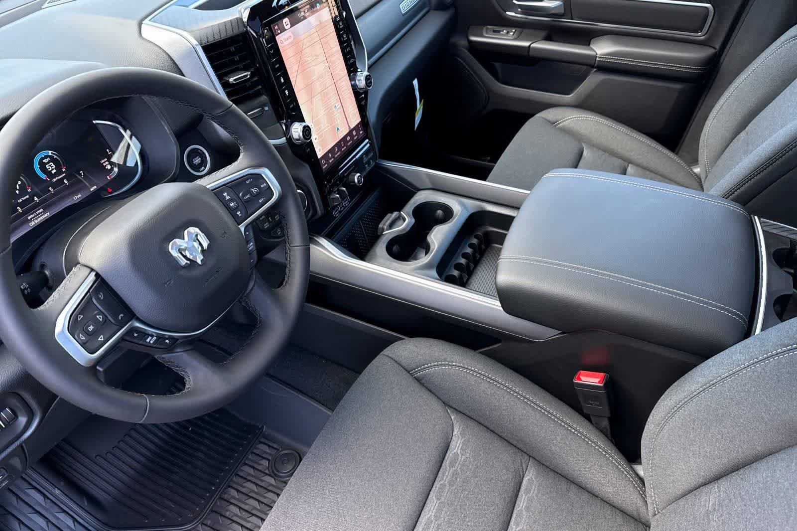 New 2026 RAM 1500 Big Horn AWD/4WD image 11
