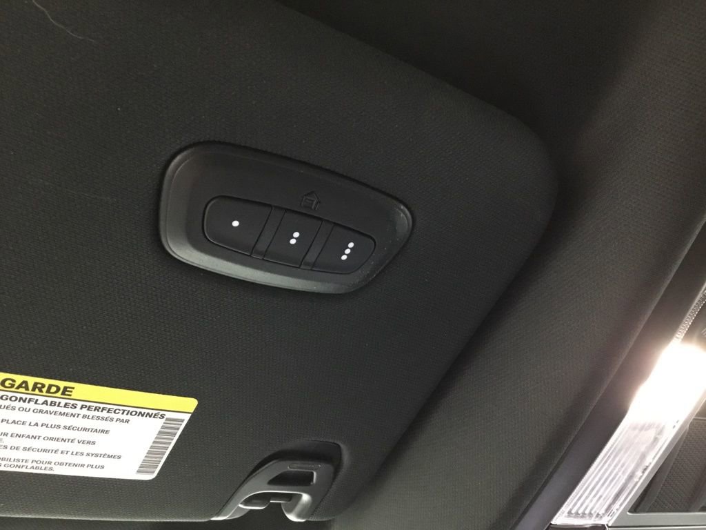 Used 2022 RAM 1500 Limited w/ Body-Colour Bumper Group image 30