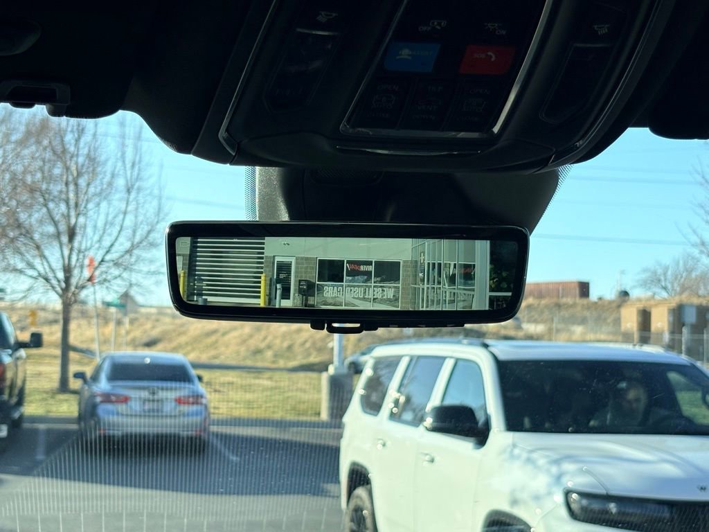 New 2026 Jeep Grand Cherokee Limited image 15