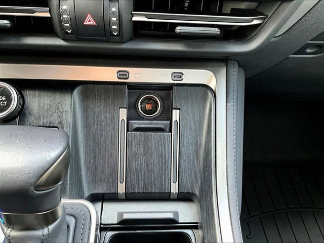 Used 2025 Lexus GX 550 w/ Cold Area Package AWD/4WD image 26