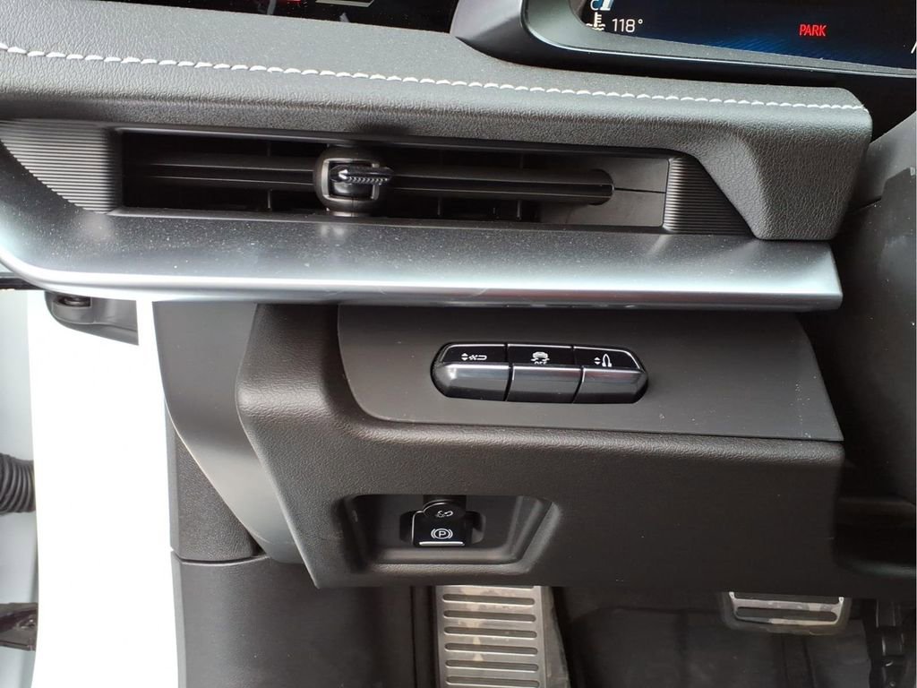 New 2026 Chevrolet Corvette Stingray Preferred Cpe w/ Z51 Performance Package image 19