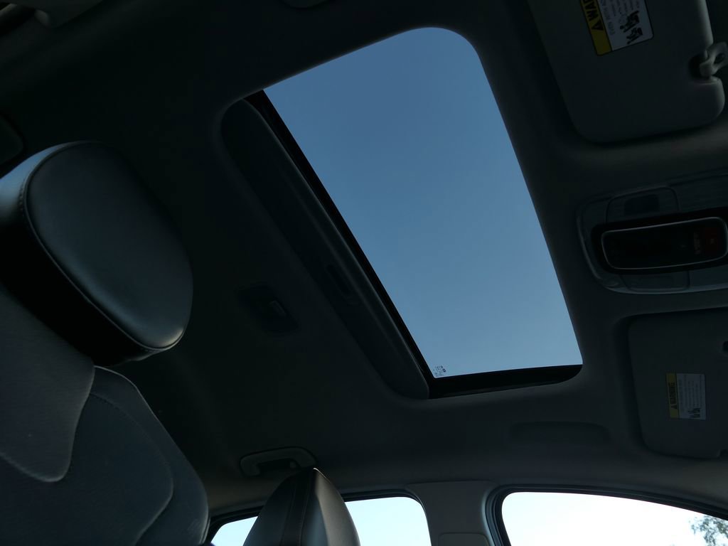 Certified 2023 Hyundai Elantra Limited image 26