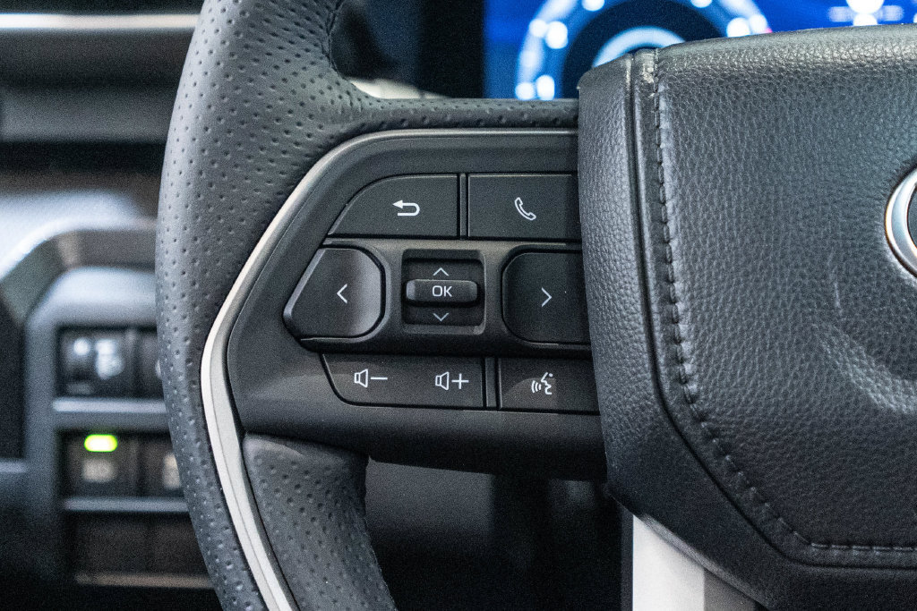 New 2026 Toyota 4Runner Limited AWD/4WD image 18