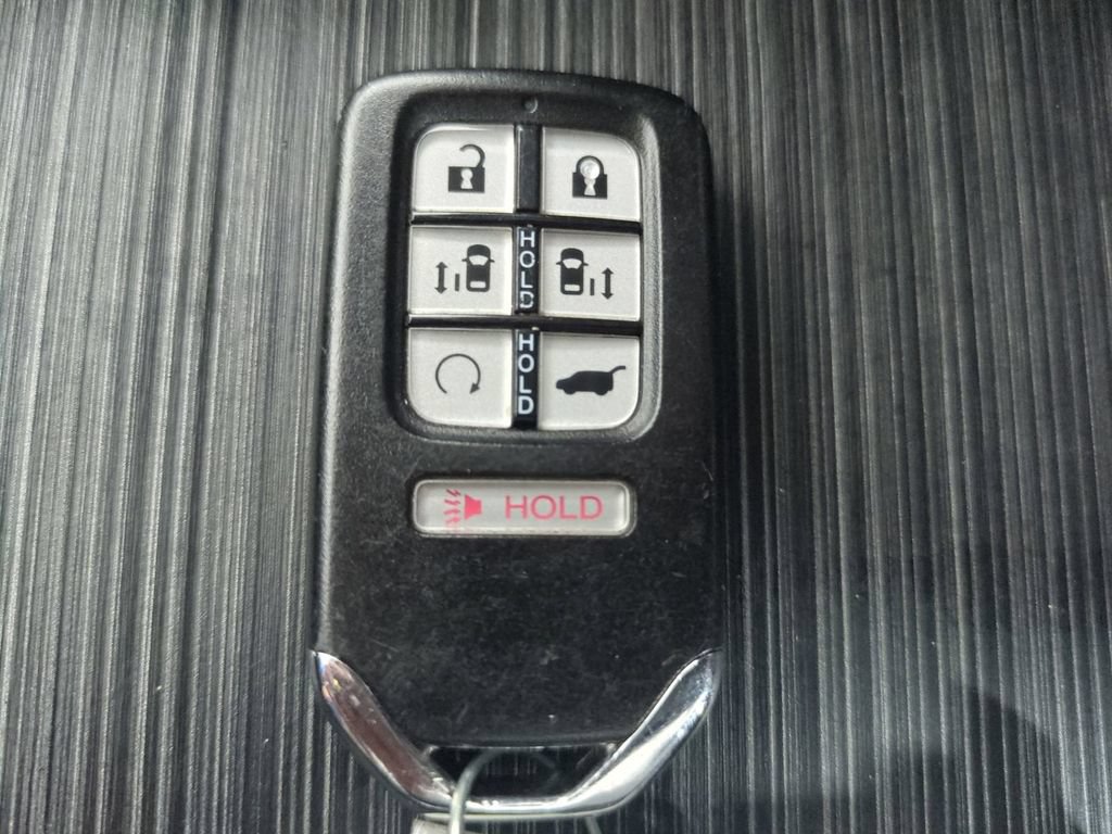 Used 2018 Honda Odyssey Elite image 40