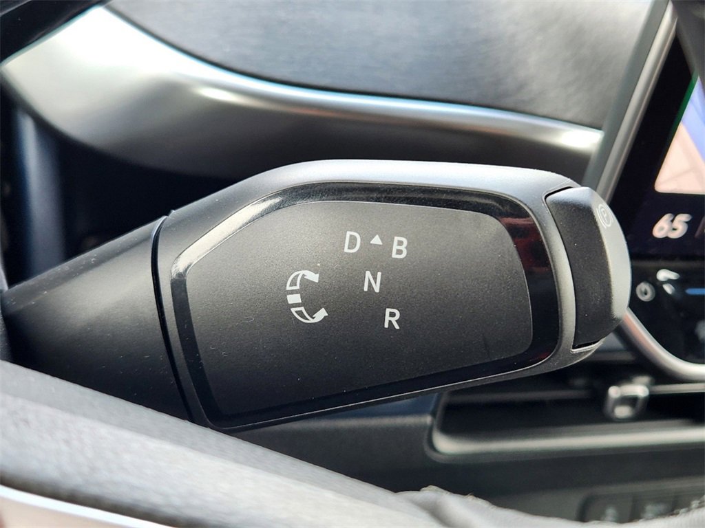 New 2025 Volkswagen ID. Buzz Pro S image 17