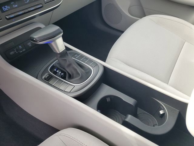 Used 2025 Hyundai Kona SEL image 26