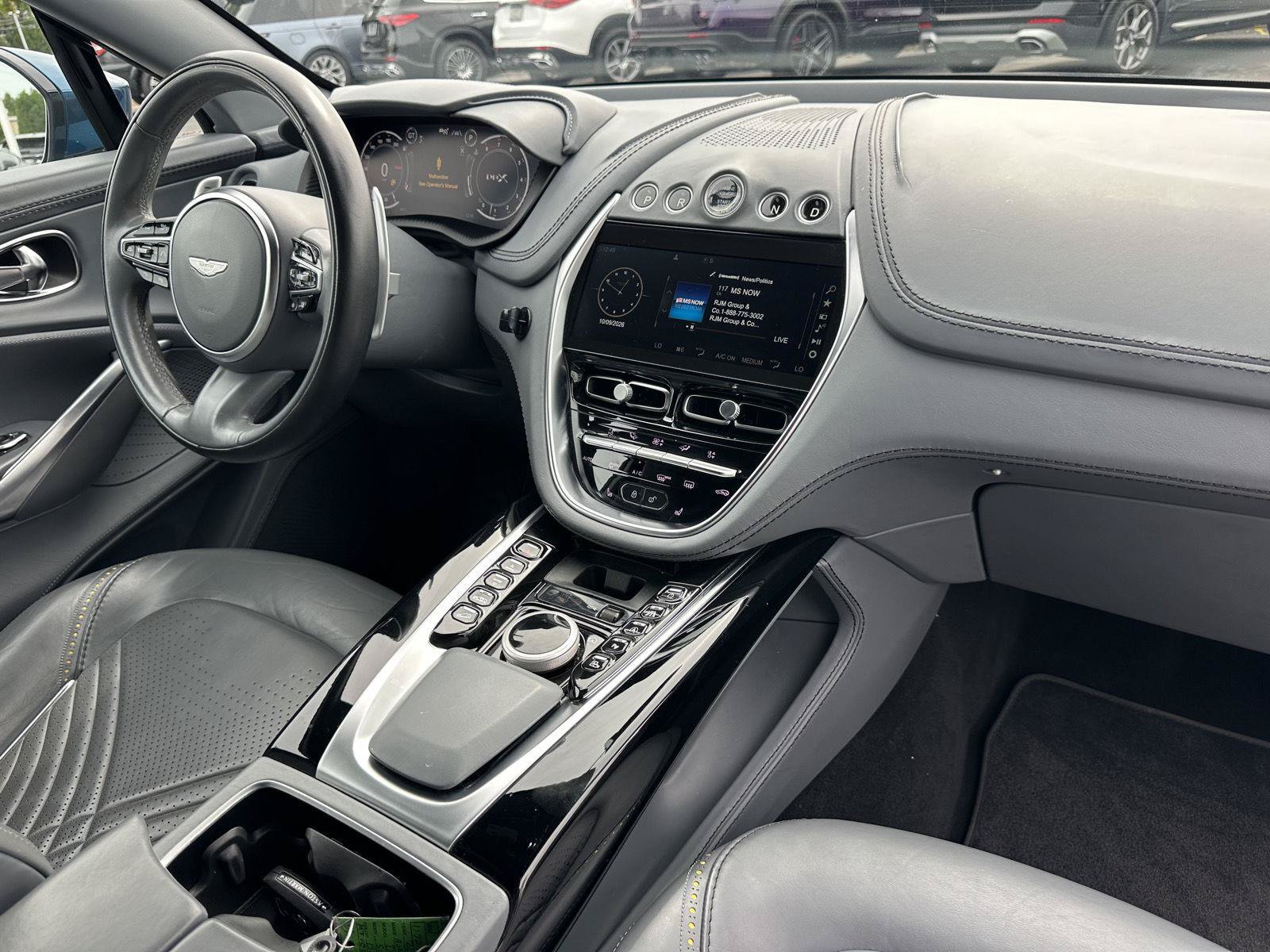 Used 2021 Aston Martin DBX AWD/4WD image 16
