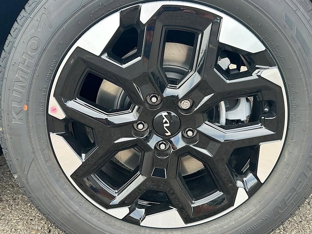 New 2025 Kia Sorento S image 25