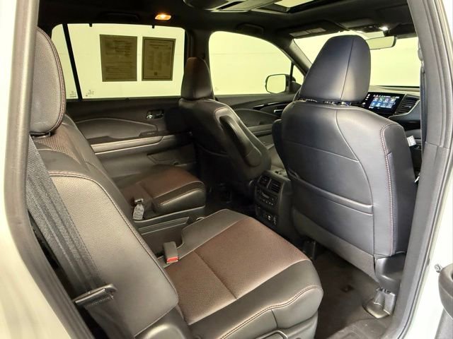 Used 2021 Honda Pilot Black Edition image 50