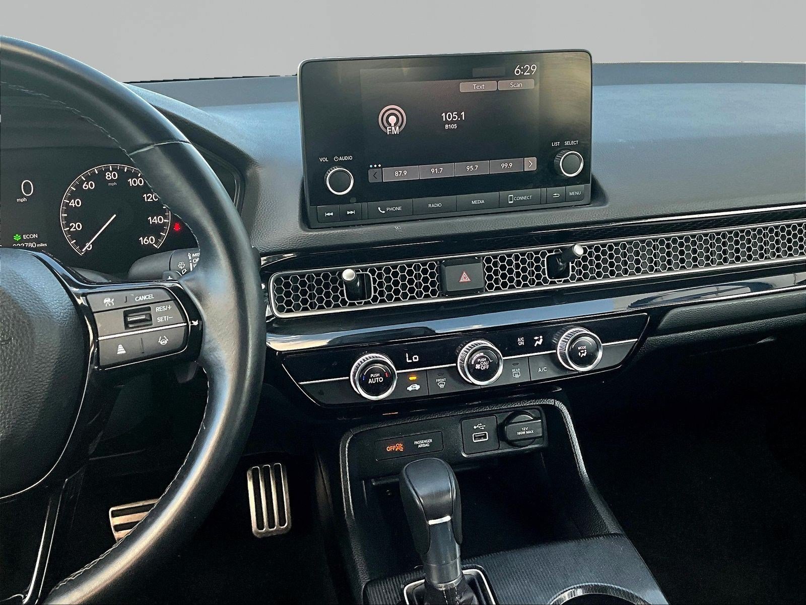 Used 2024 Honda Civic Sport image 9