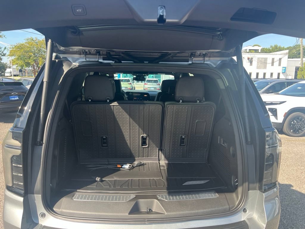 New 2026 Chevrolet Tahoe RST w/ Comfort Package AWD/4WD image 13