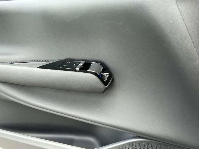 New 2026 Volvo EX90 Ultra AWD/4WD image 30