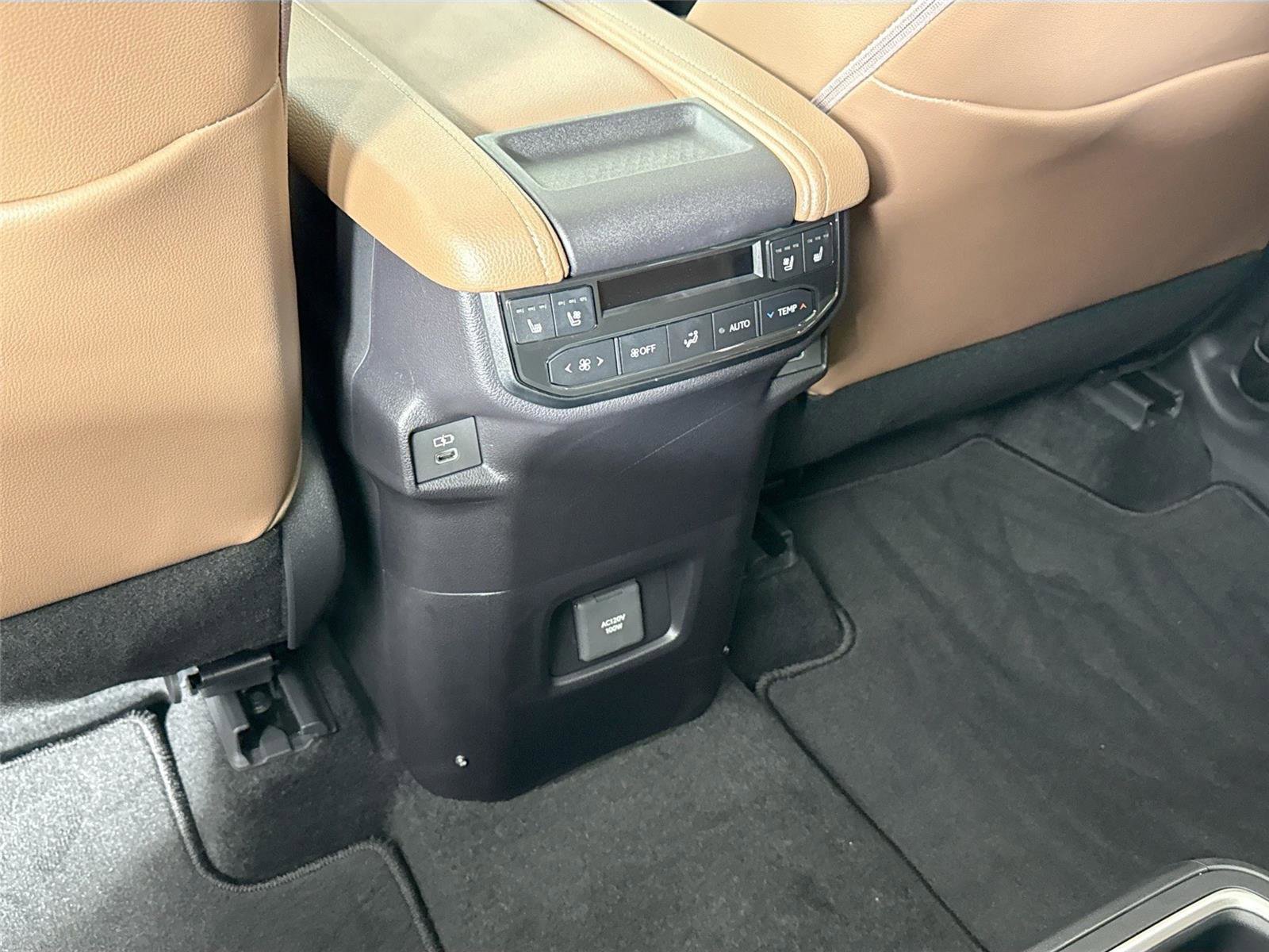 Certified 2026 Toyota Grand Highlander Platinum image 41