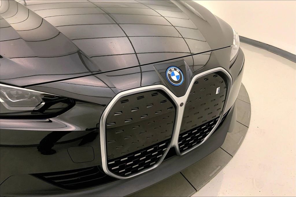 Certified 2023 BMW i4 eDrive35 w/ Premium Package RWD image 29