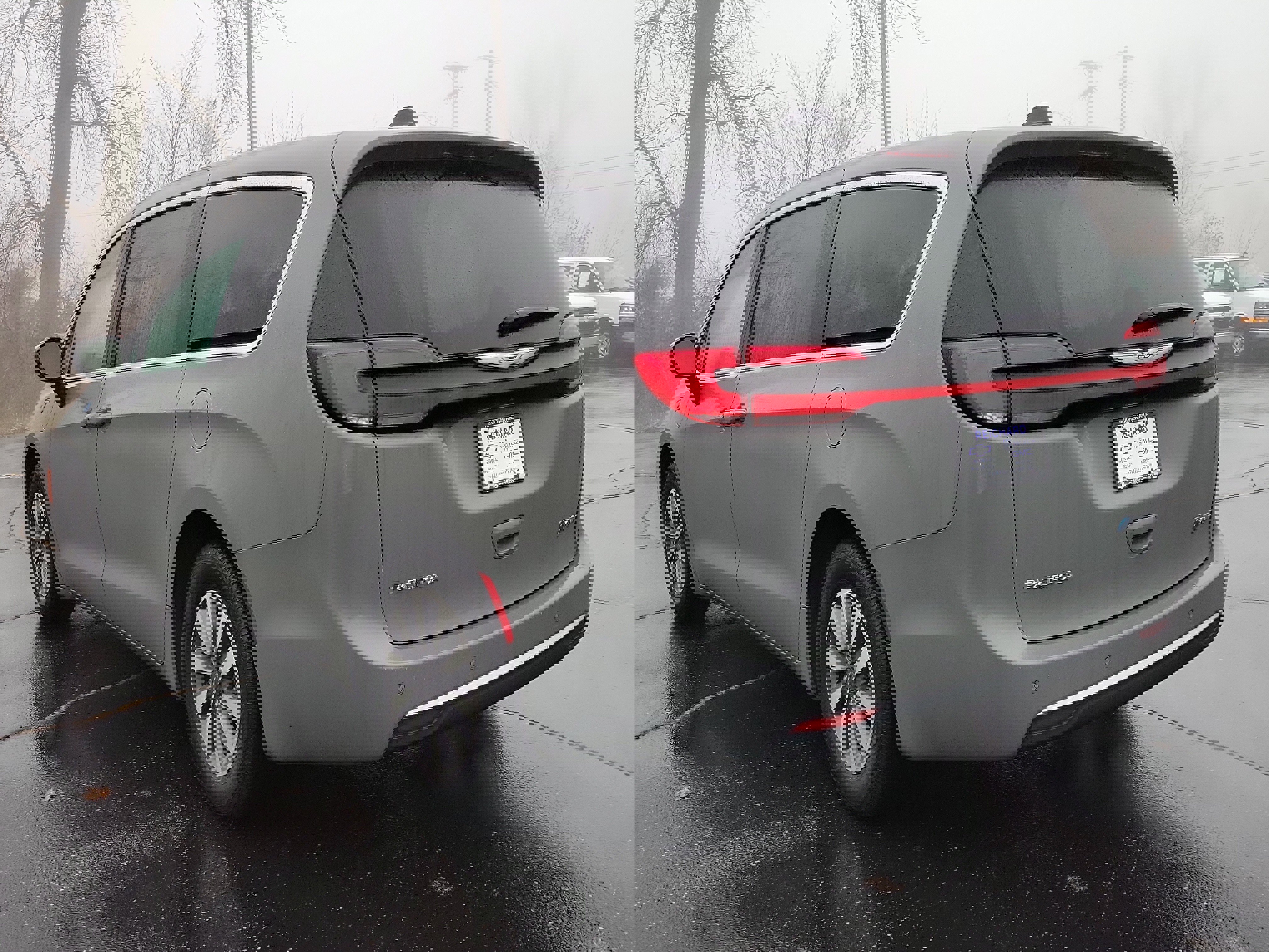 Used 2023 Chrysler Pacifica Touring-L image 3