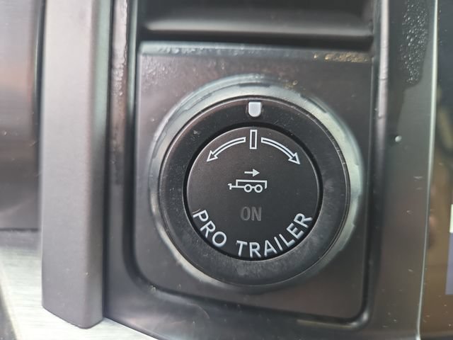 Used 2021 Ford F150 Lariat w/ Max Trailer Tow Package AWD/4WD image 36