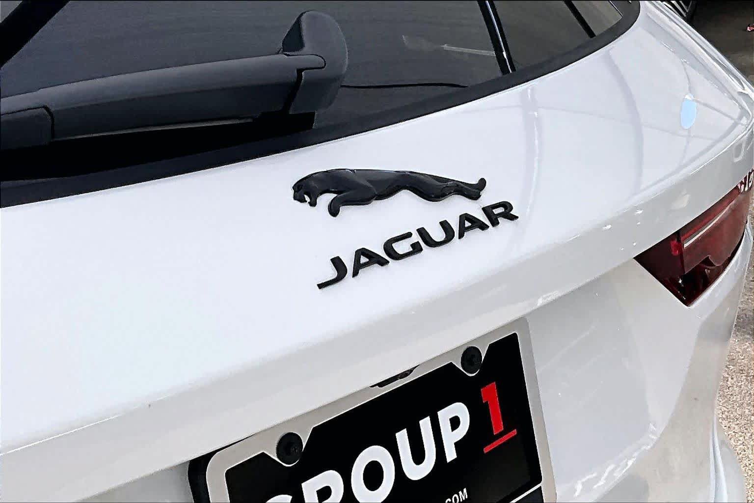 Used 2023 Jaguar F-PACE S AWD/4WD image 29