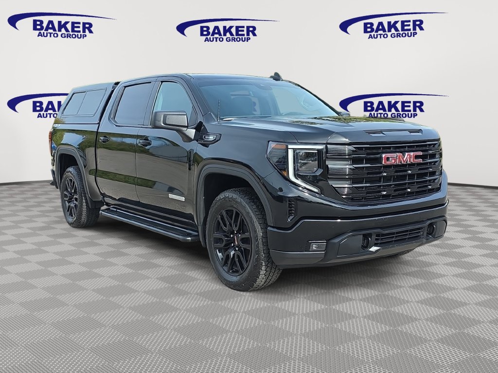 Used 2025 GMC Sierra 1500 Elevation AWD/4WD image 3