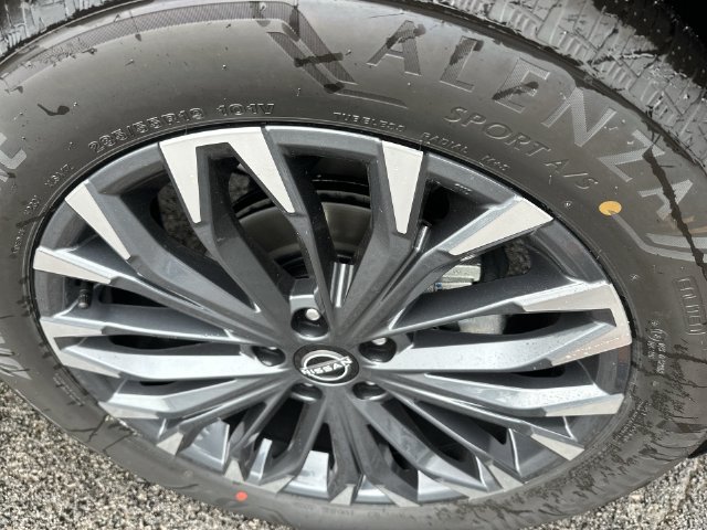 New 2026 Nissan Rogue Platinum w/ Platinum Premium Package AWD/4WD image 28
