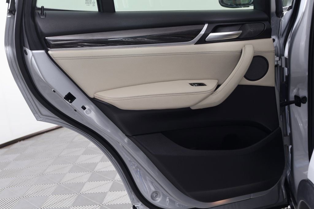 Used 2017 BMW X3 sDrive28i RWD image 13