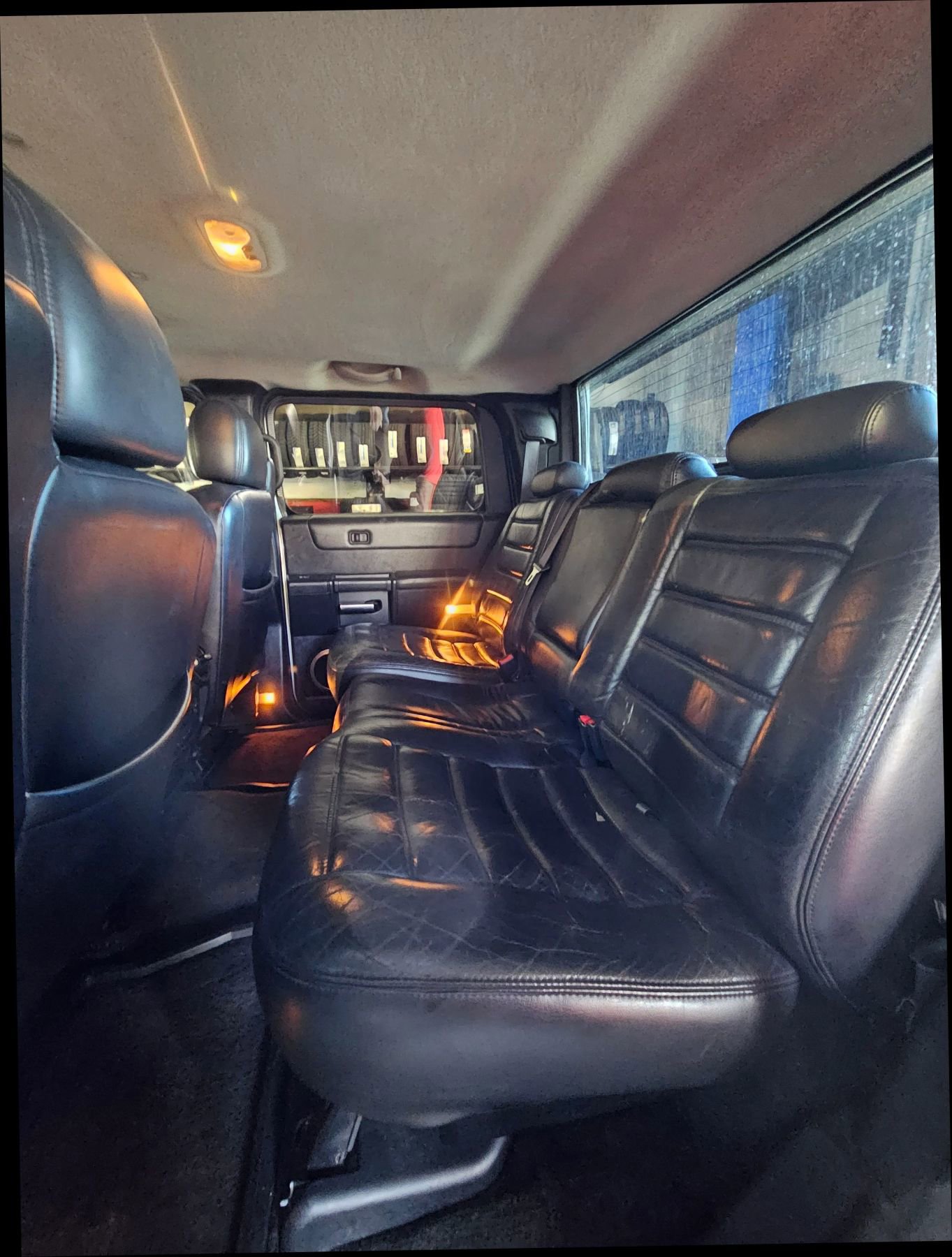 Used 2005 HUMMER H2 SUT w/ Preferred Equipment Group image 26