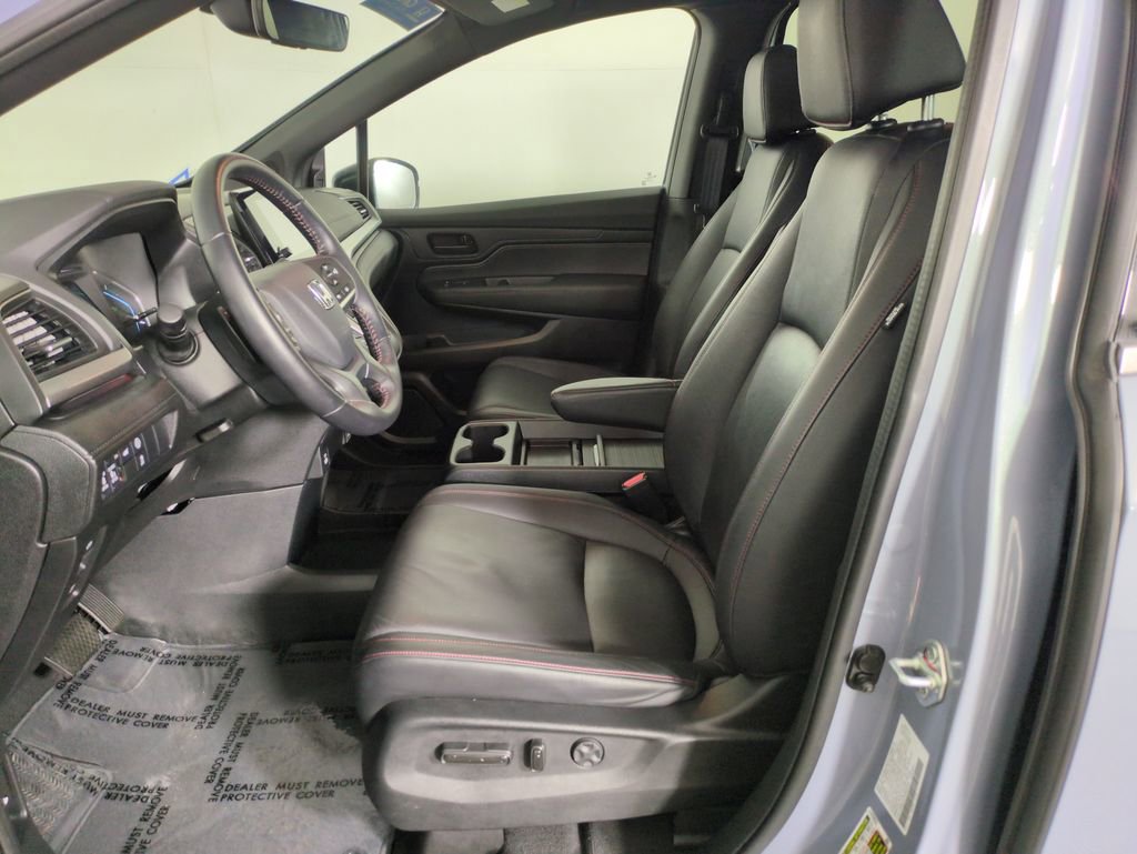 Certified 2024 Honda Odyssey Sport image 13
