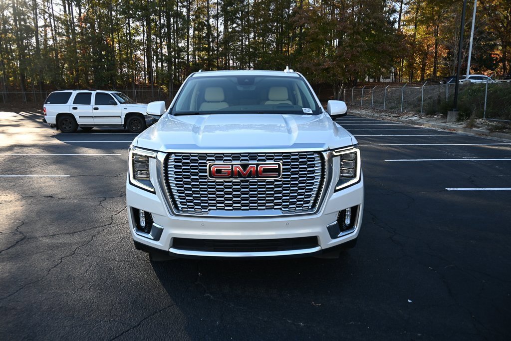 Used 2023 GMC Yukon Denali w/ Denali Reserve Package image 34