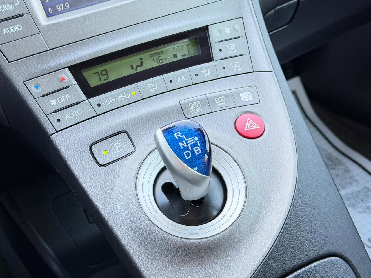 Used 2013 Toyota Prius Two image 22