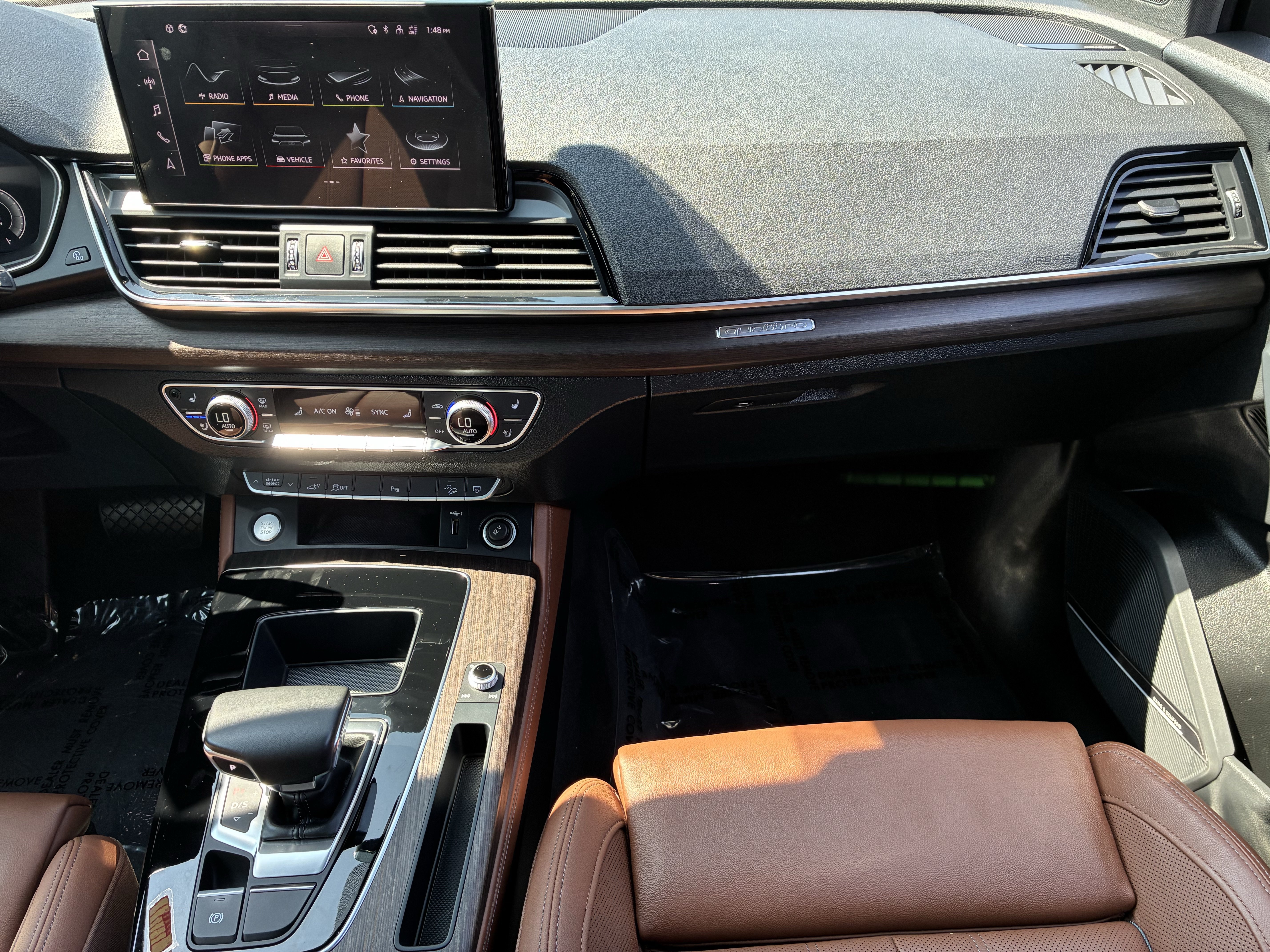 Used 2023 Audi Q5 e Premium Plus w/ Premium Plus Package AWD/4WD image 25