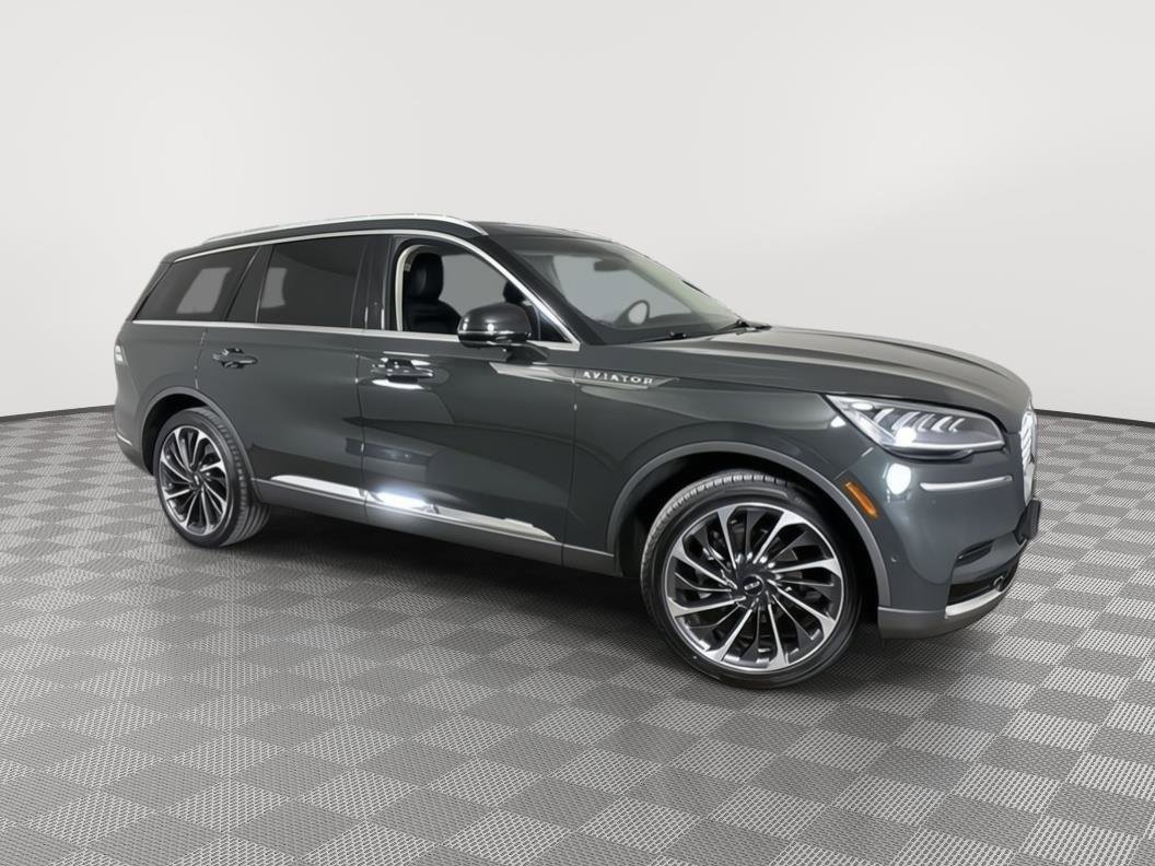 Used 2023 Lincoln Aviator Reserve w/ Equipment Group 201A AWD/4WD image 1