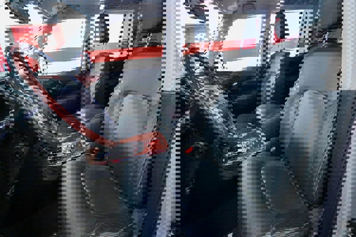 Used 2019 INFINITI QX80 Luxe w/ Proassist Package image 12