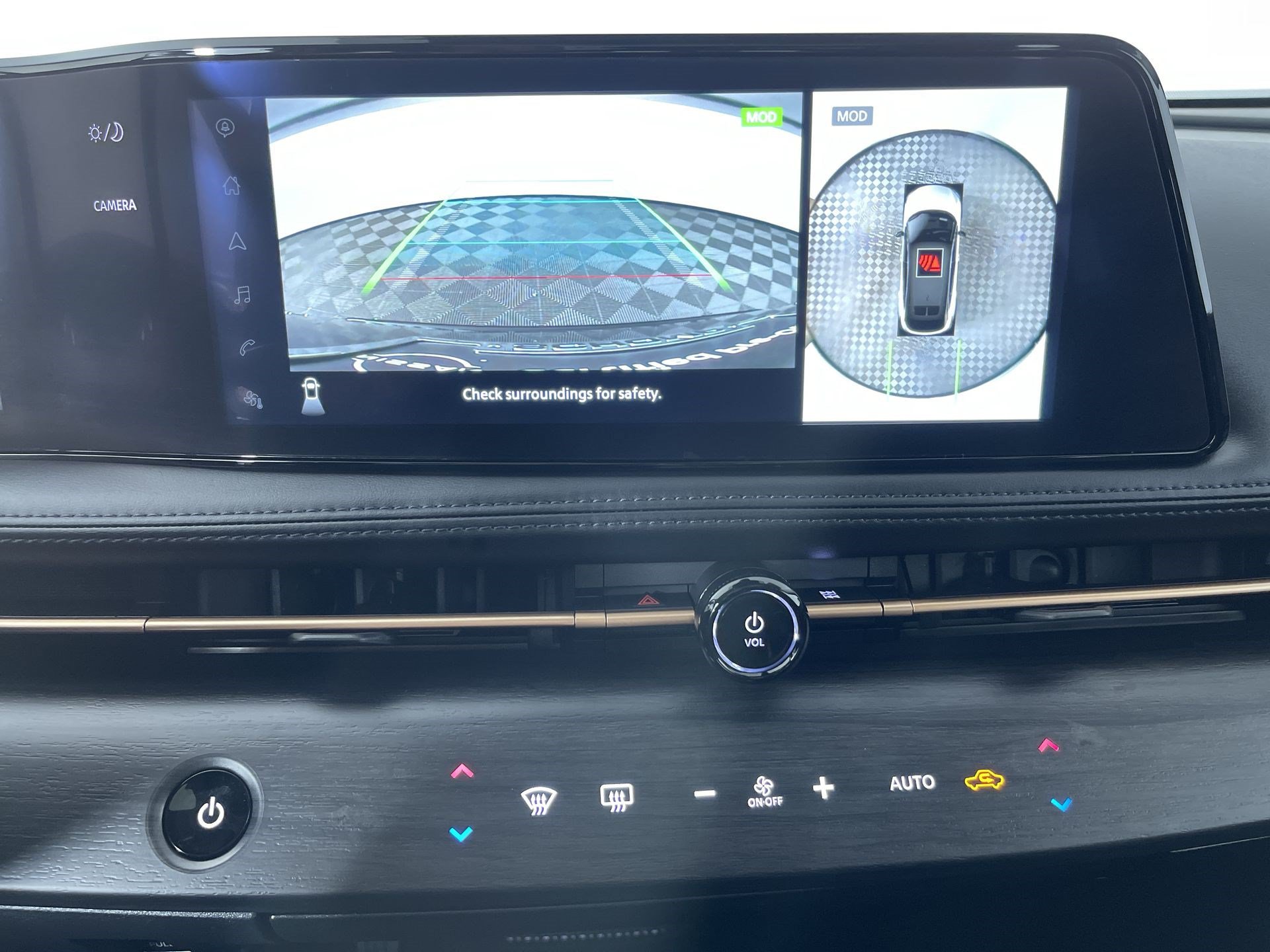 Certified 2024 Nissan Ariya AWD image 19