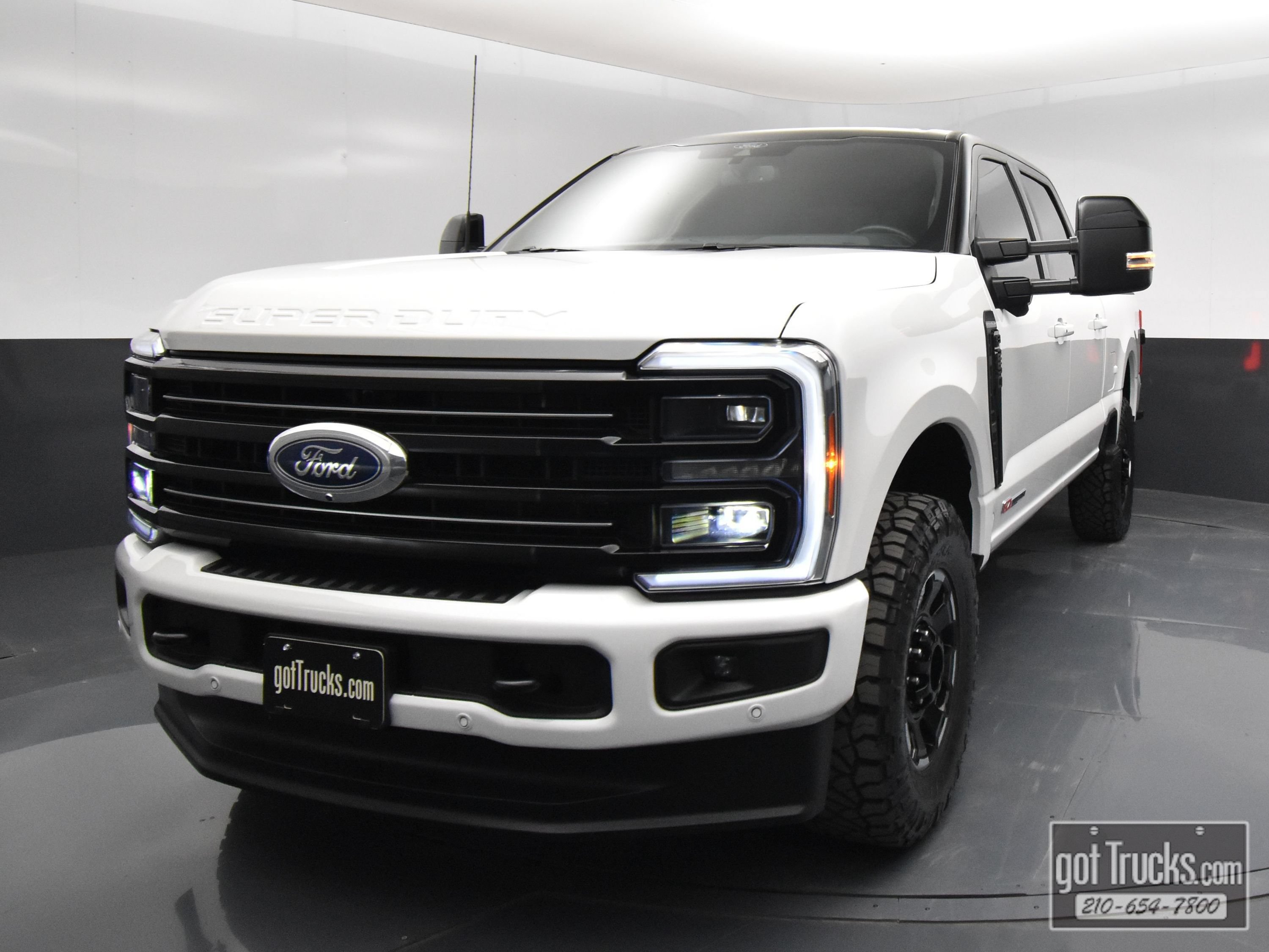 Used 2026 Ford F250 Platinum AWD/4WD image 55